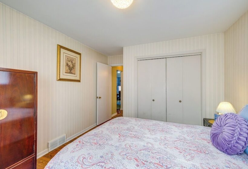 Charming Home 4 Mi To Euclid Creek Reservation