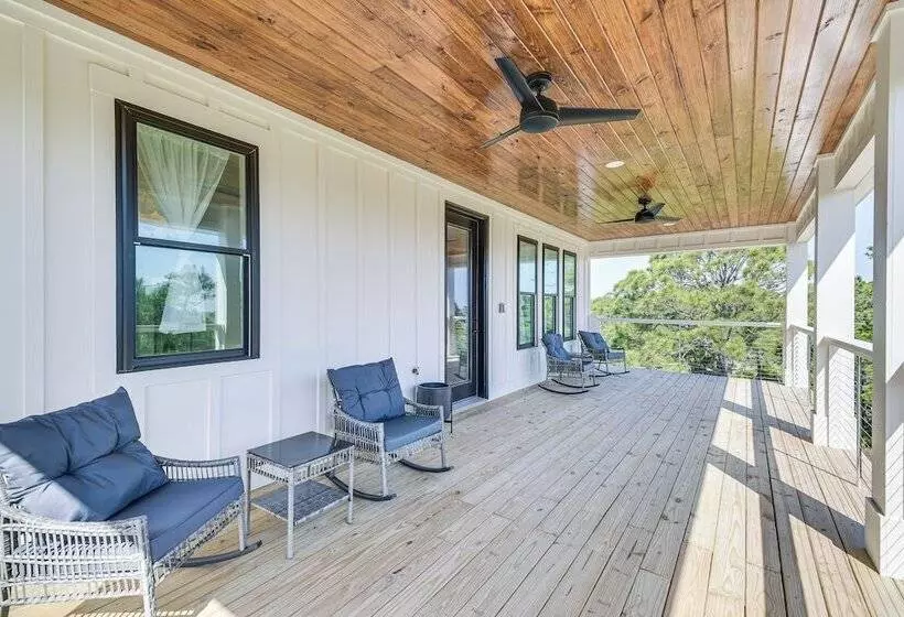 Coastal Gulf Shores Abode W/ Private Beach Access!