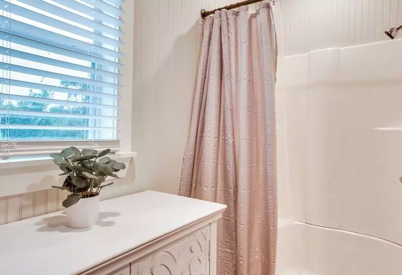 Dularge Copper Landing    Steps To Falgout Marina