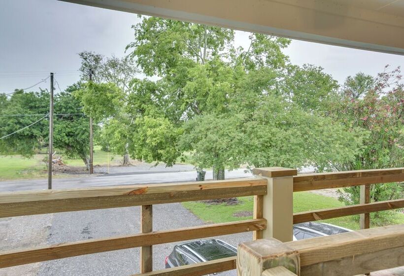 Dularge Copper Landing    Steps To Falgout Marina