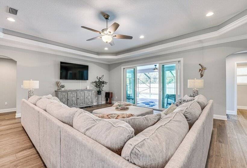 Fort Walton Beach House: Lanai W/ Saltwater Pool!