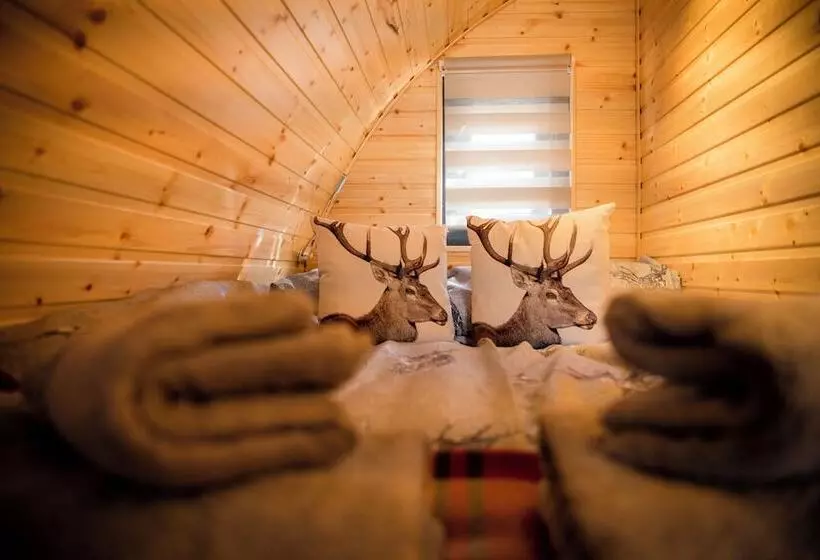 Highland & Transylvania Glamping Pod