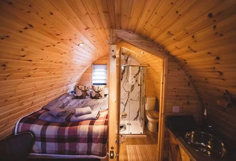 Highland & Transylvania Glamping Pod