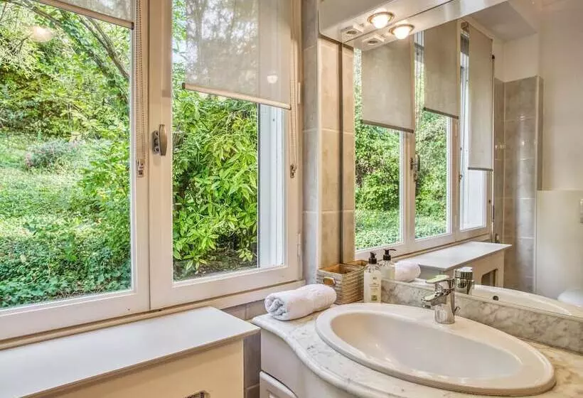 ホテル Auberge De La Vallée Verte