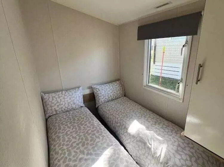 Hotelli Caravan At Newquay Bay Resort   3 Bedrooms