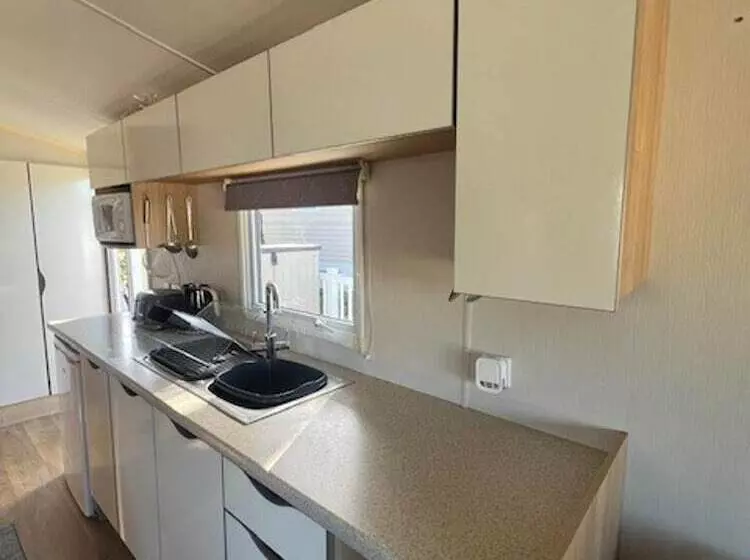 Hotelli Caravan At Newquay Bay Resort   3 Bedrooms