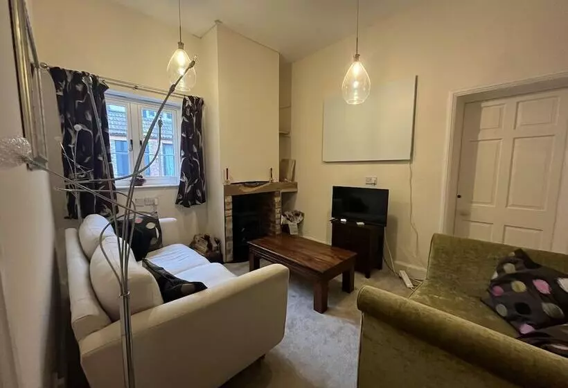 Maaseutuhotelli Idyllic 3 Bed Barn In Grantham, Lincolnshire