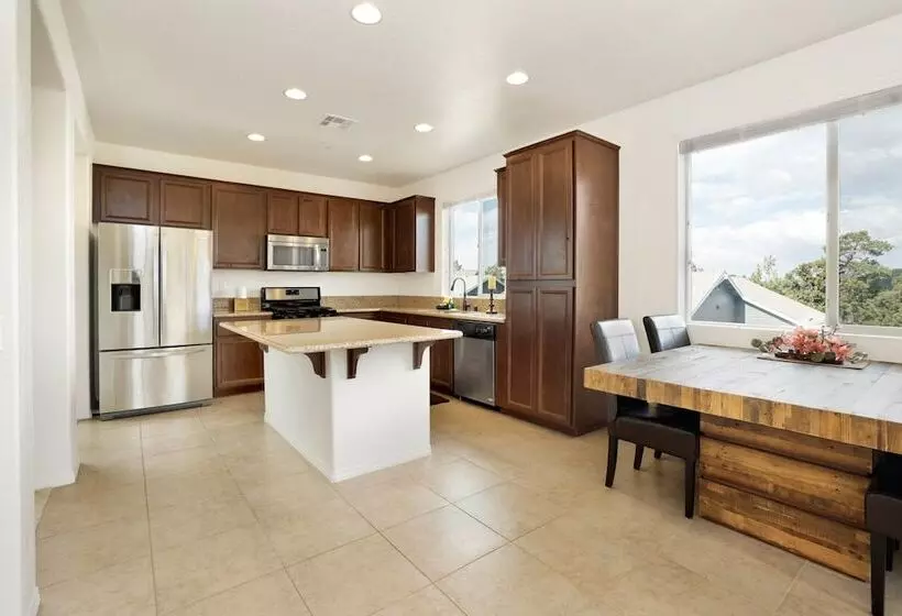 Maple Mountain Bliss #2309