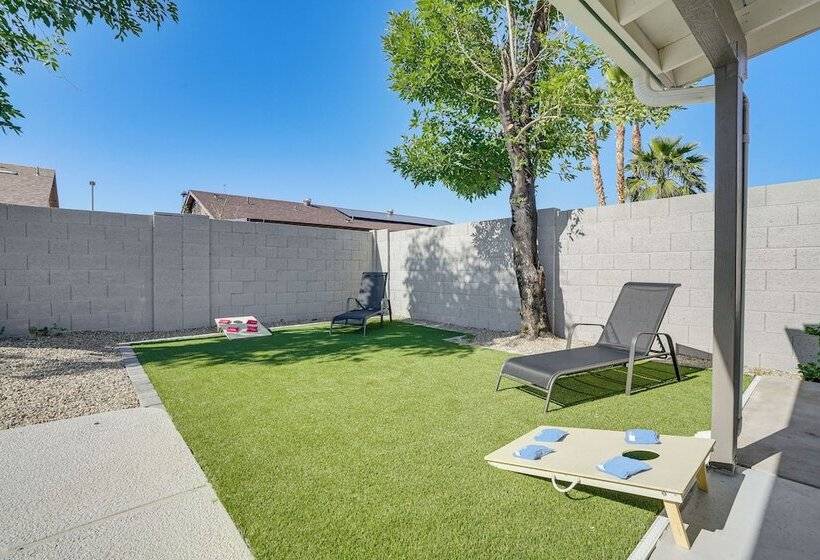 Home Near Spring Training & State Farm Stadium!