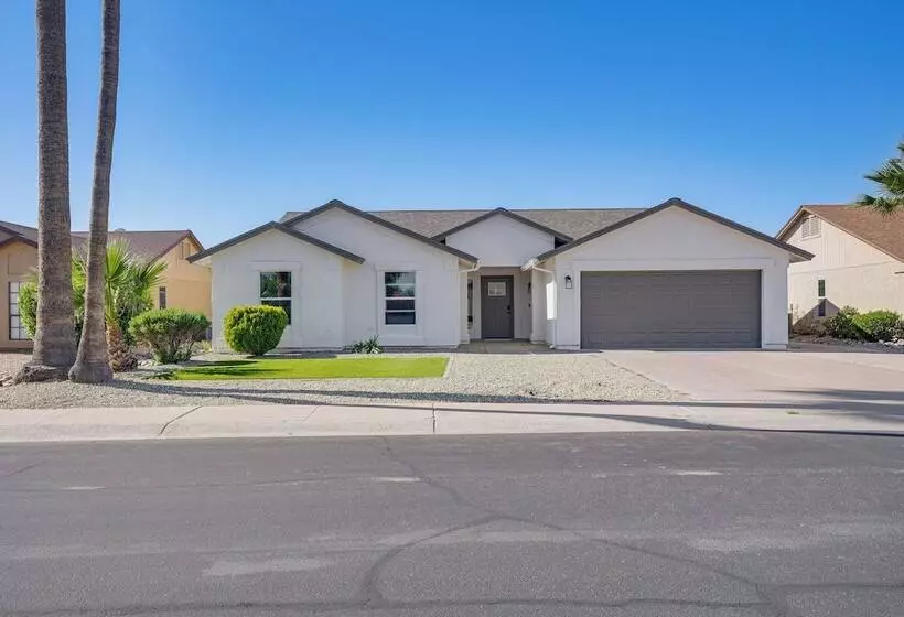 Home Near Spring Training & State Farm Stadium!