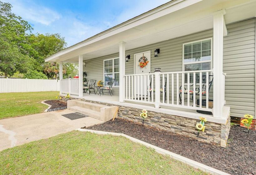 Pensacola Home On 1 Acre W/ Large Yard & Grill!