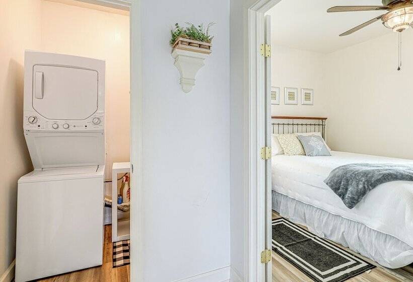 Pensacola Home On 1 Acre W/ Large Yard & Grill!