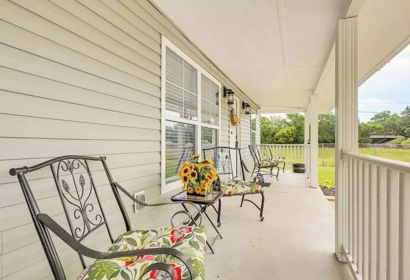 Pensacola Home On 1 Acre W/ Large Yard & Grill!