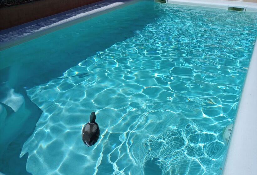 پانسیون Suite B&b, Private 2 Bedrooms Living And Pool No Kitchen