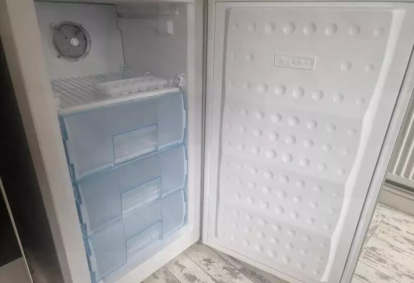 Residenssi 3br Sleeps6 Petsok Off Road Parking Garden