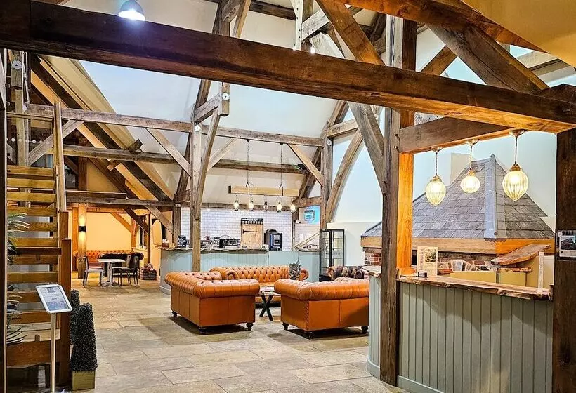 Lomakeskus Hay S Wood Retreat