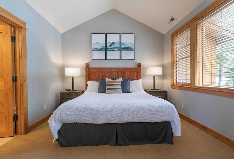 The Cottages At Old Greenwood