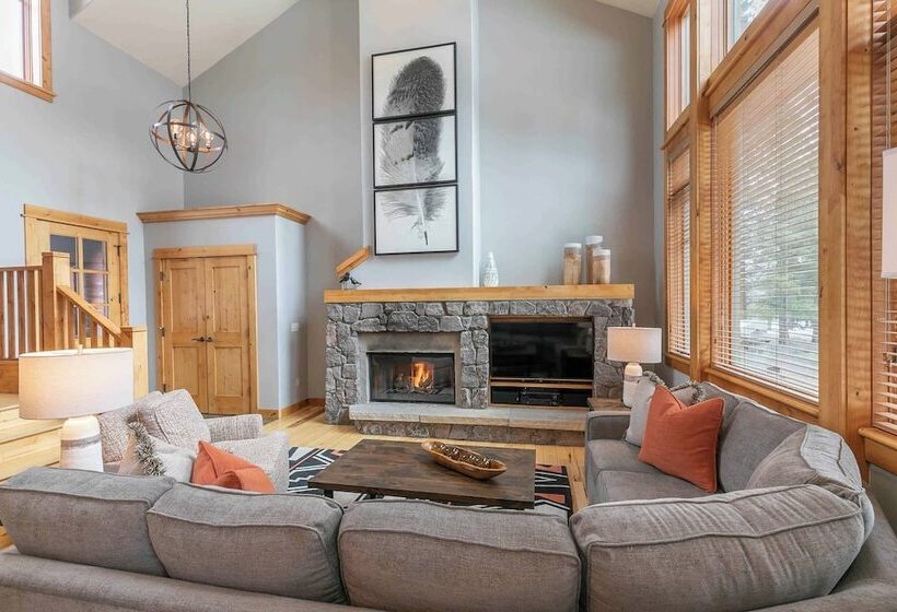 The Cottages At Old Greenwood