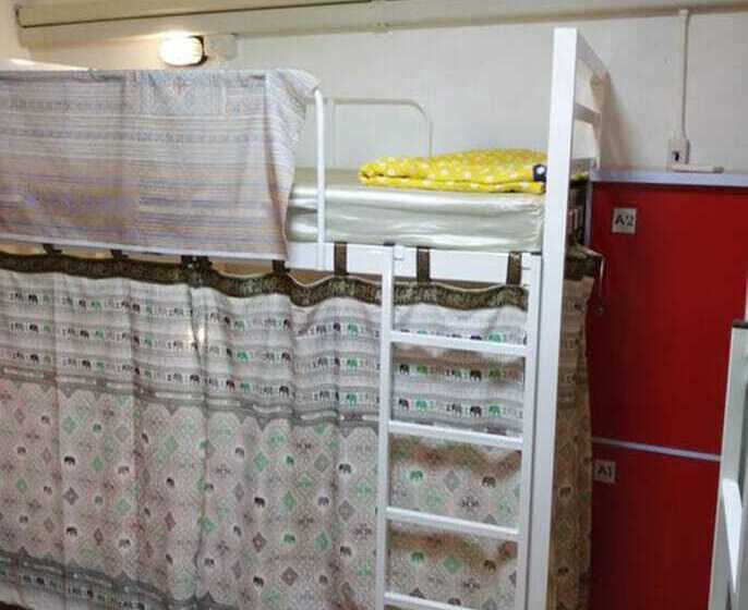 At Lanna House   Adults Only   Hostel