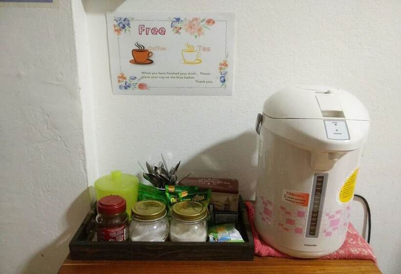 At Lanna House   Adults Only   Hostel