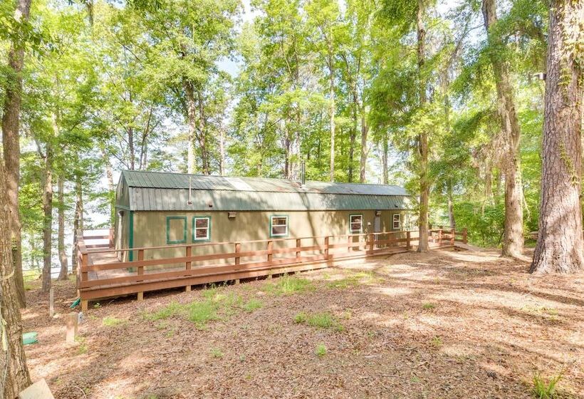 Cozy Hemphill Cabin W/ Lake Views & Deck!