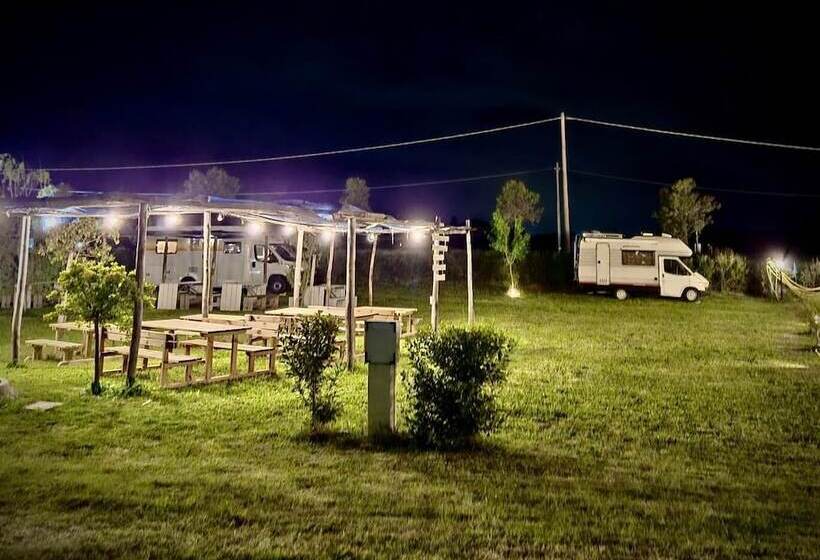 فندق Campeggio In Fattoria