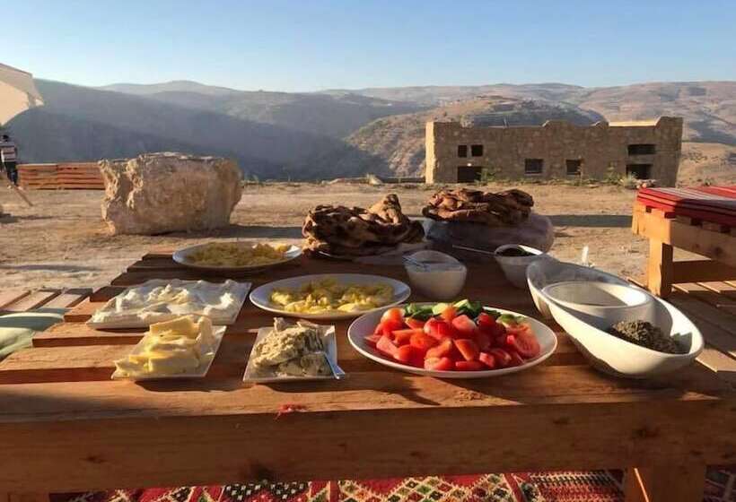 هتل Cela Rural Logde