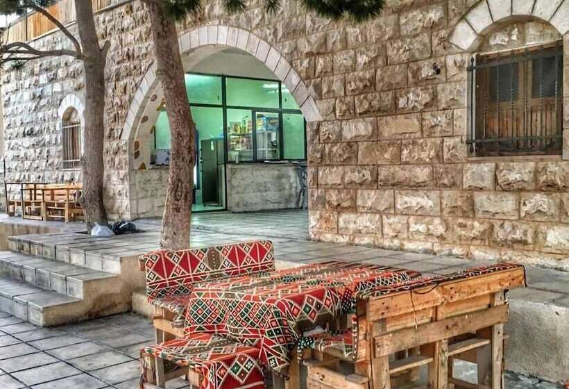 هتل Cela Rural Logde