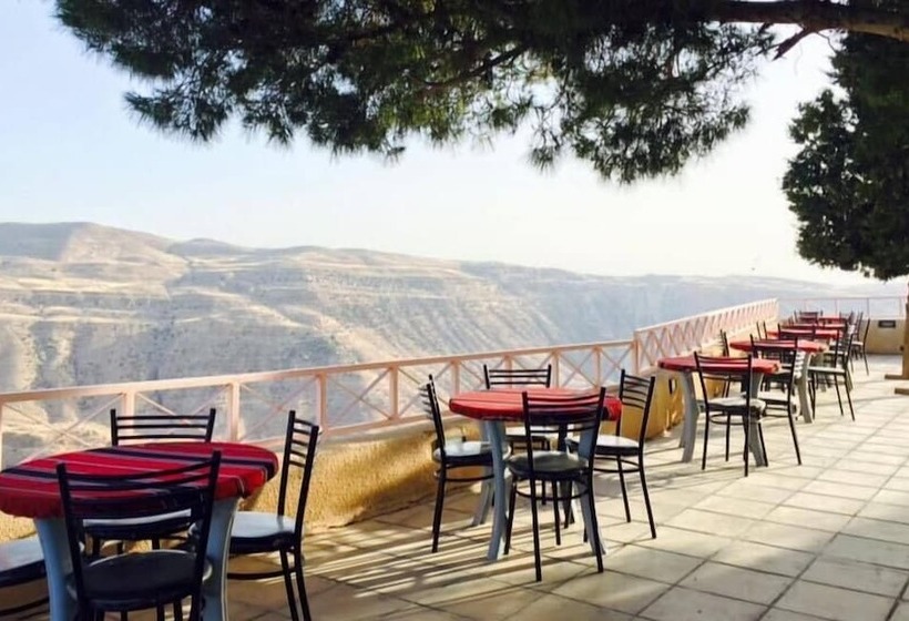 هتل Cela Rural Logde