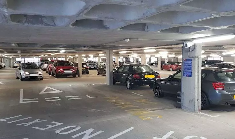 ホテル Exclusive Excel London Apartment