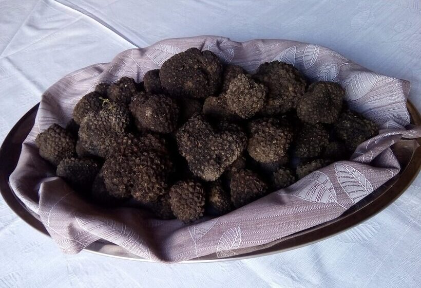 호텔 Il Castello Di Bubbio