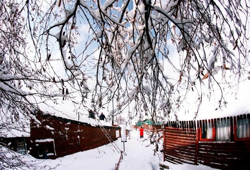 فندق Tiffindell Ski Resort