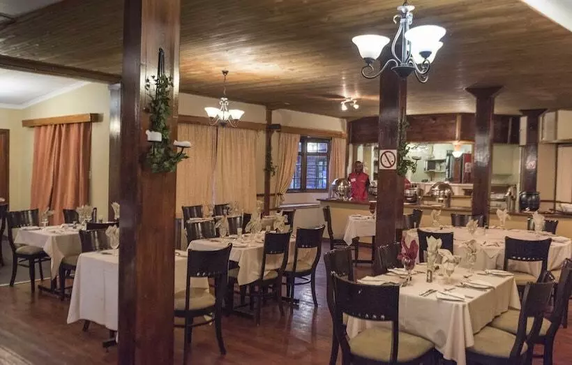 Hotelli Tiffindell Ski Resort