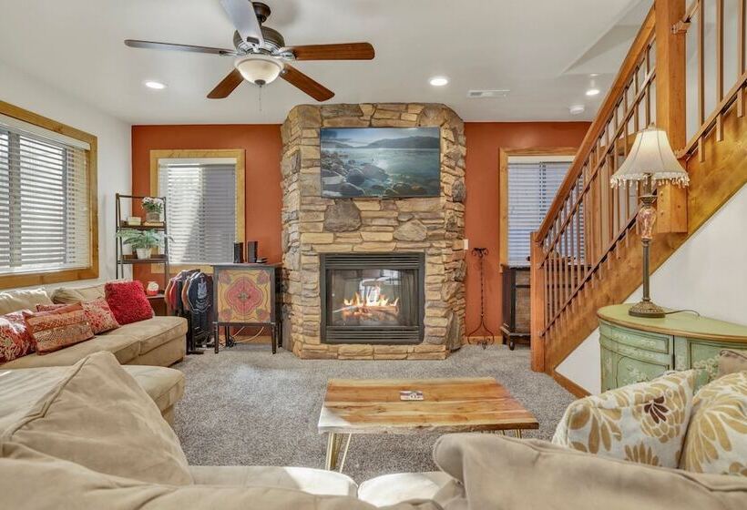 Knotty Pines Log Cabin #2414