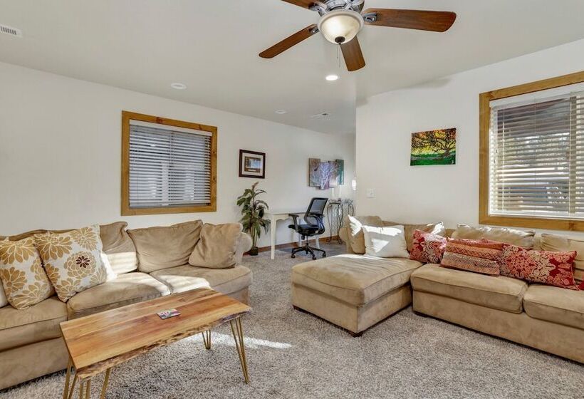 Knotty Pines Log Cabin #2414