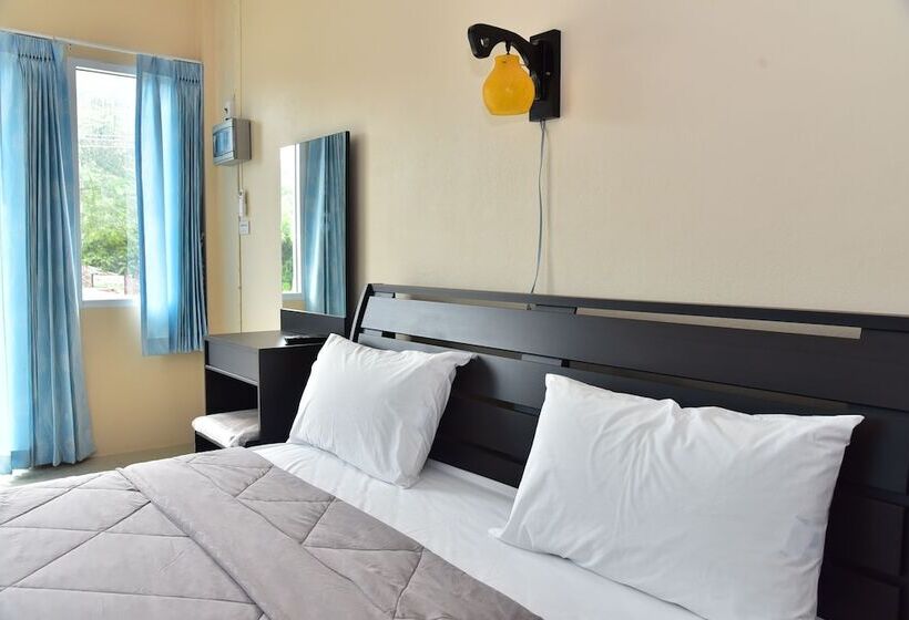 פנסיון Bamboo Gold