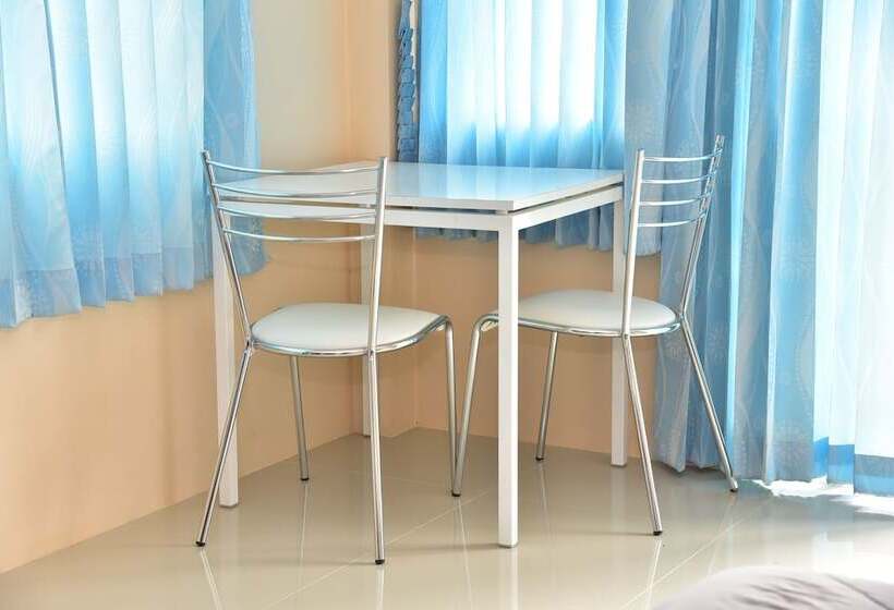 פנסיון Bamboo Gold