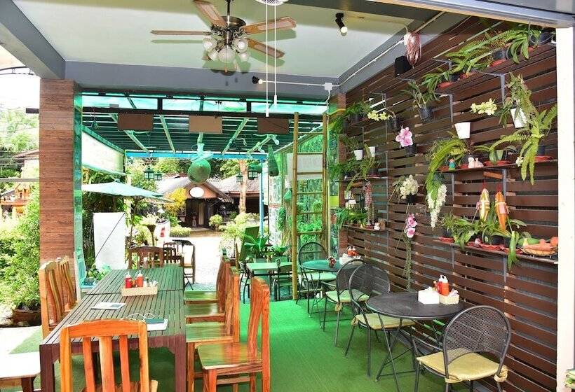 פנסיון Bamboo Gold