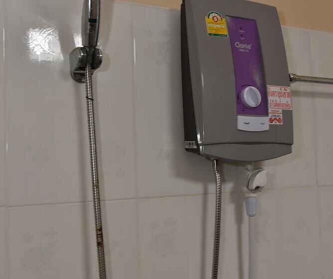 פנסיון Bamboo Gold