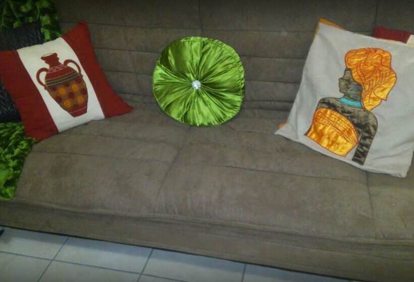 膳宿费 Kettle Guest Lodge Rustenburg