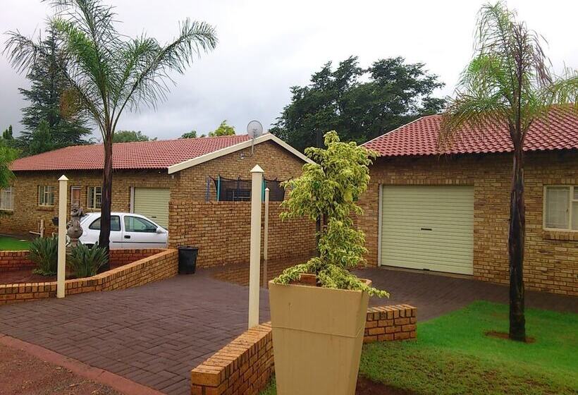 膳宿费 Kettle Guest Lodge Rustenburg