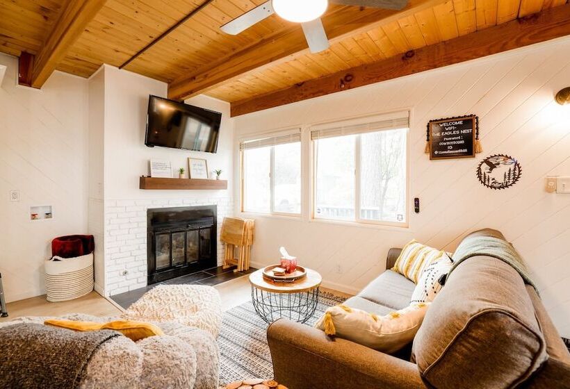 The Eagles Nest #2325