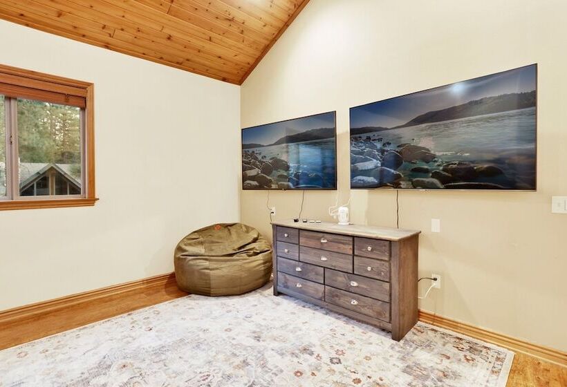 The Spa At Winterset #2282