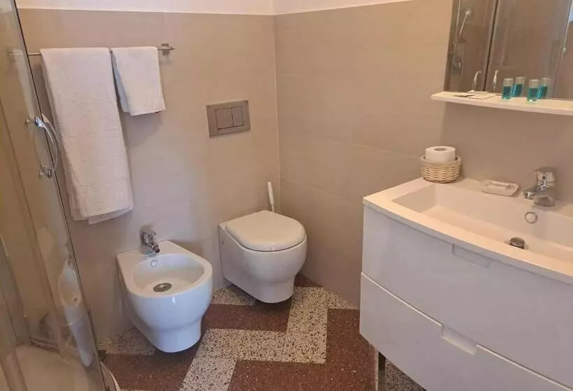 ベッドアンドブレックファースト Dante Alighieri Guest House