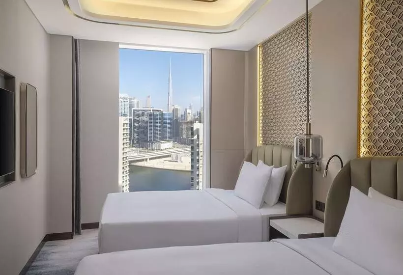 هتل Hilton Garden Inn Dubai Business Bay