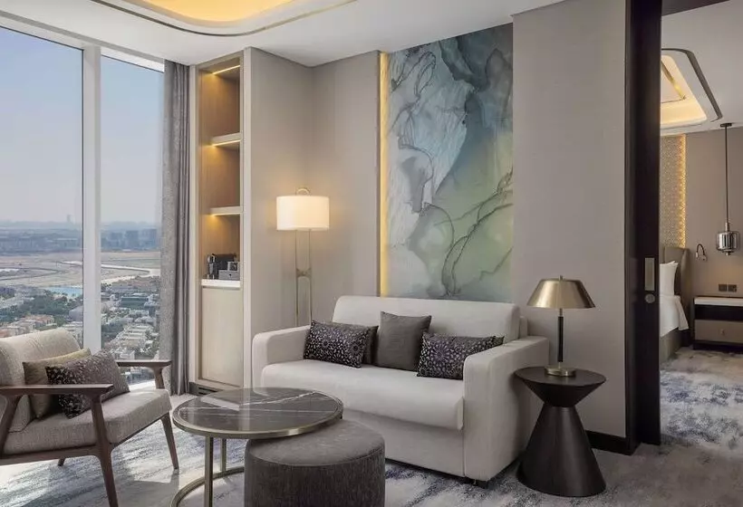 هتل Hilton Garden Inn Dubai Business Bay