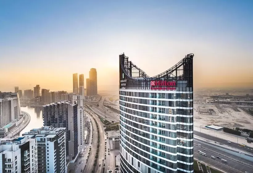 هتل Hilton Garden Inn Dubai Business Bay