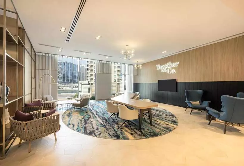 هتل Hilton Garden Inn Dubai Business Bay