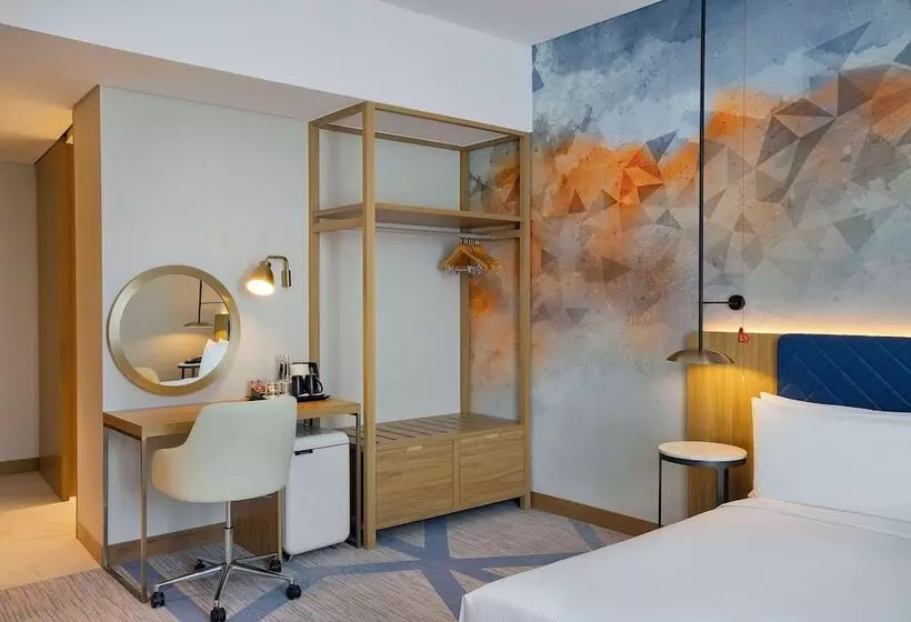 هتل Hilton Garden Inn Dubai Business Bay