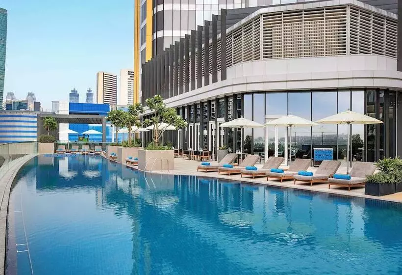 هتل Hilton Garden Inn Dubai Business Bay